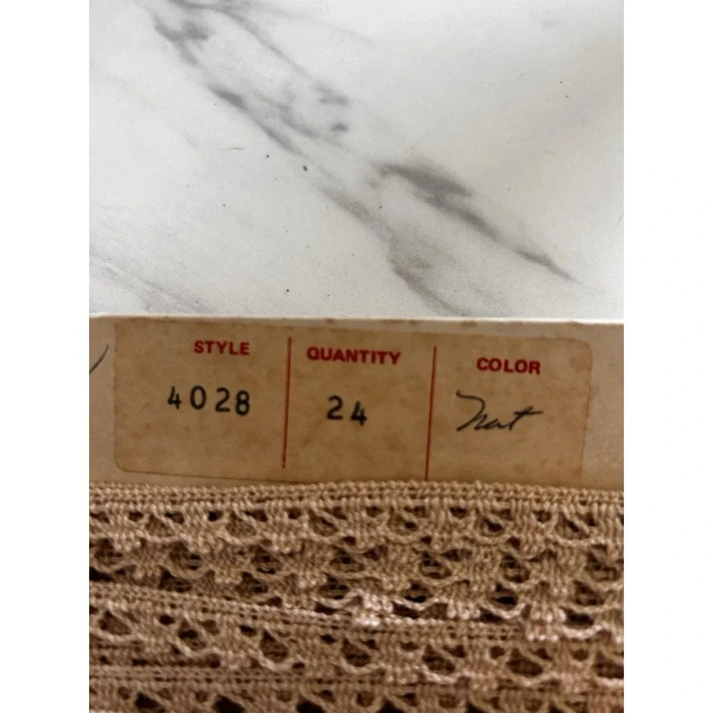 Vintage Small Natural Cotton Lace 1/2